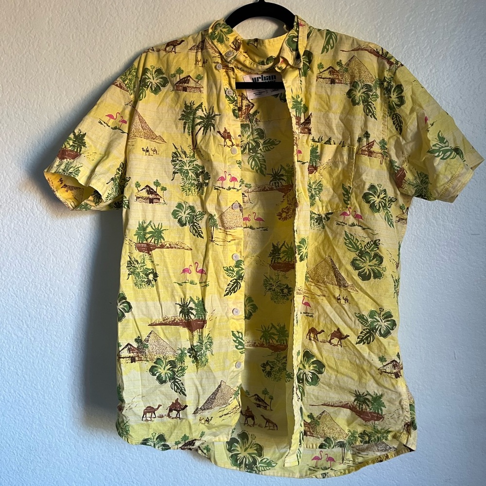 Hawaiian tropical button up
